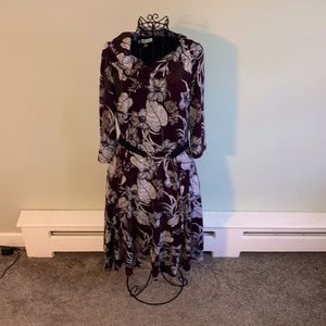 Gorgeous brown dress!